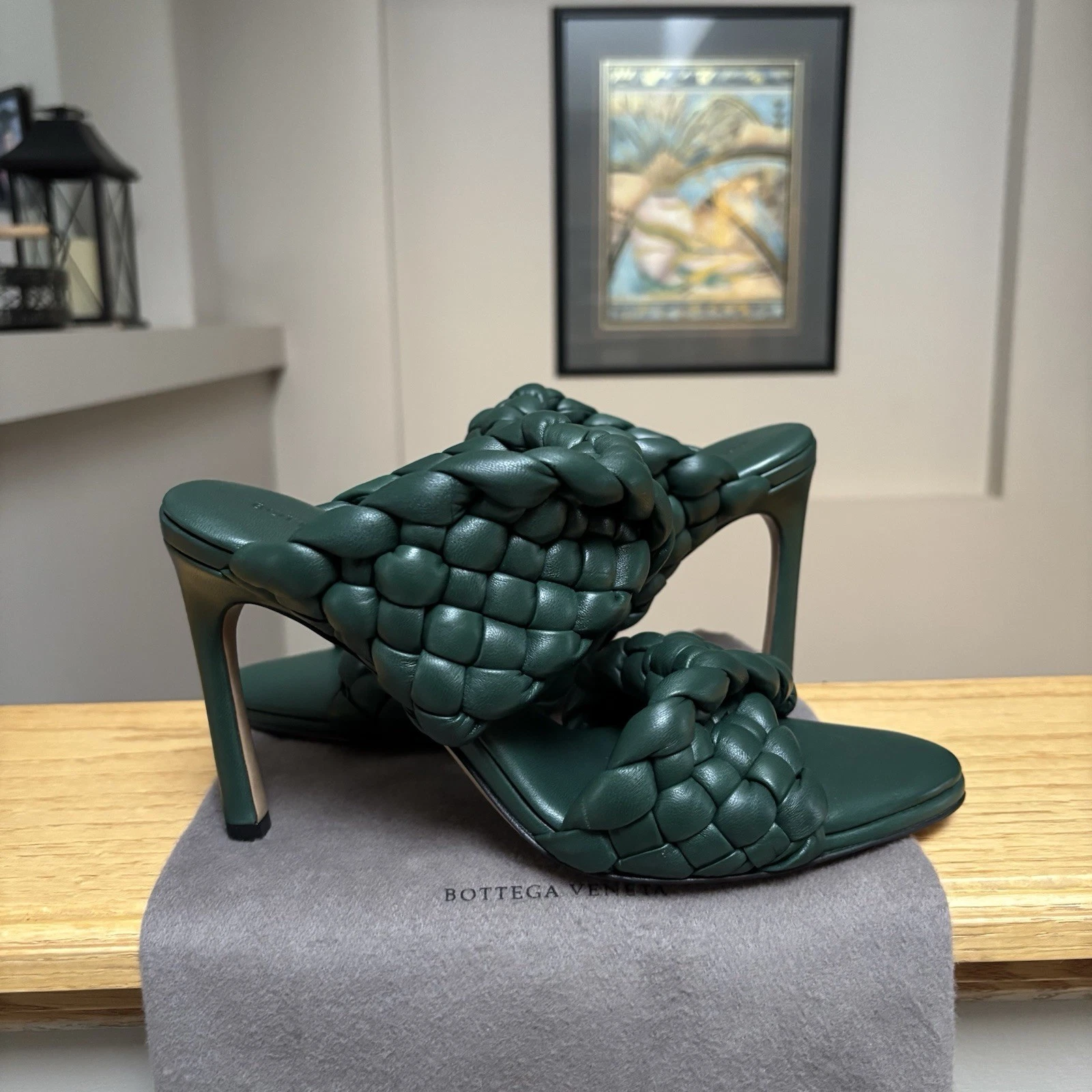 Bottega Veneta — Bottega Veneta Intrecciato Weave Leather Heels - 36.5 EU - $1270 - Authentic New