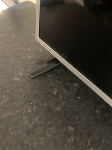LG 32LH510B LED TV and Stand 32 Inch Full HD - Picture 5 of 8