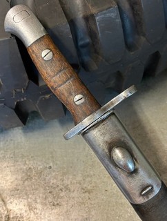 WW1 & WW2 British / Australian Patt.1913 Sword Bayonet & No.1 Mk.II Scabbard