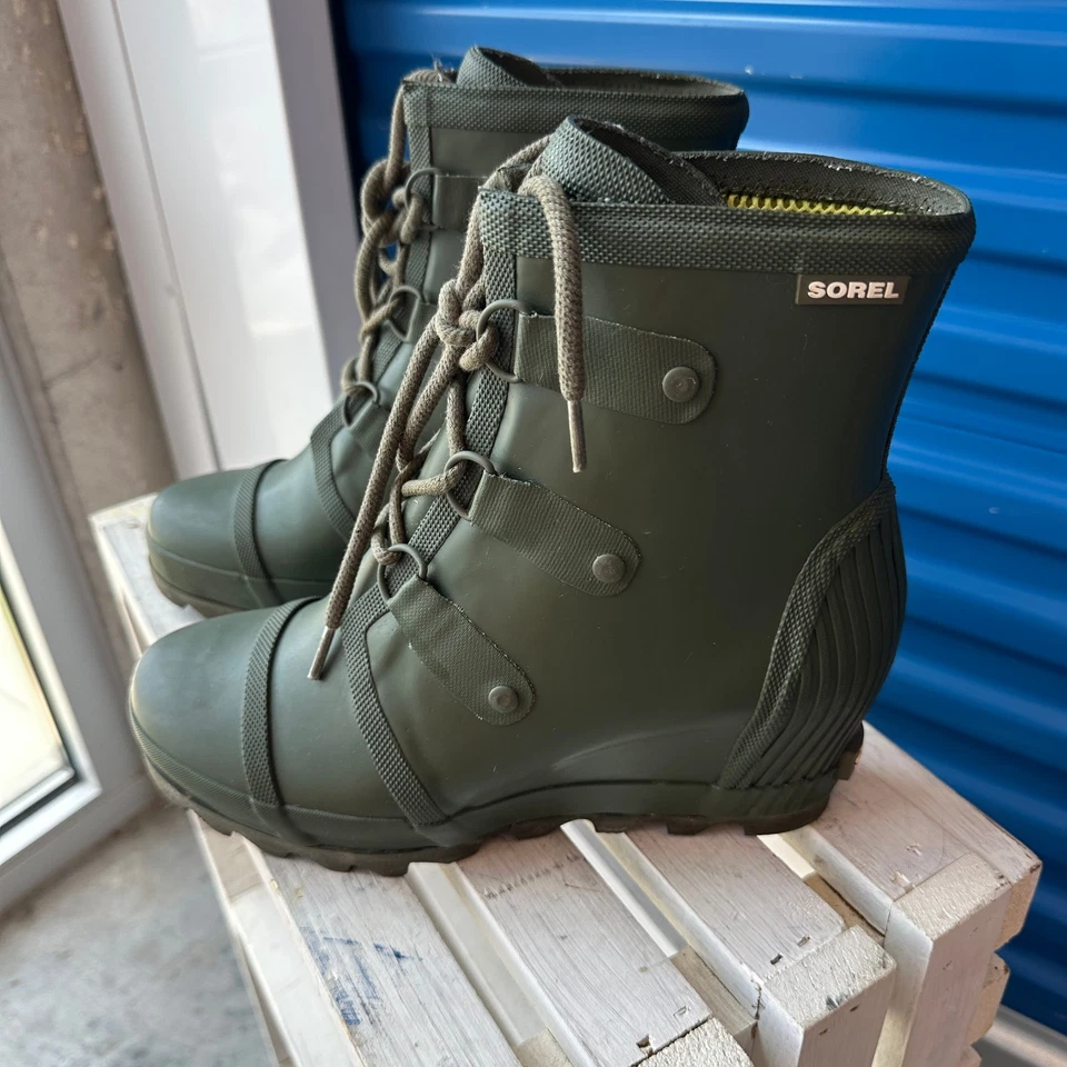 Botas de cuña de lluvia SOREL Joan para mujer 11 con cordones verdes impermeables de goma Foto 2 de 4