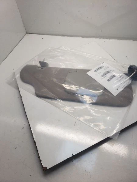 Parasol derecho pasajero sin iluminación se adapta a 00 WINDSTAR 955056 Foto 2 de 4