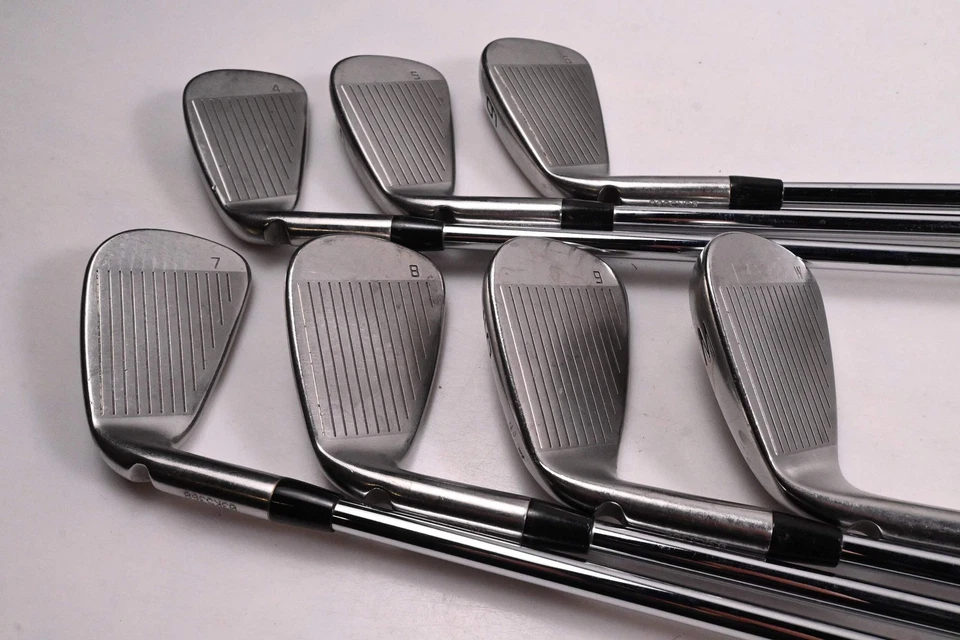 Ping i-Series E1 Irons / 4-PW / Blue Dot / Stiff Flex N.S.Pro Modus³ Tour 105 - Image 3 of 4