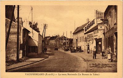 Old postcard Vaud'Herland (S.-et-W.) - La route Nationale (Le Bureau de Tabac) (290835)