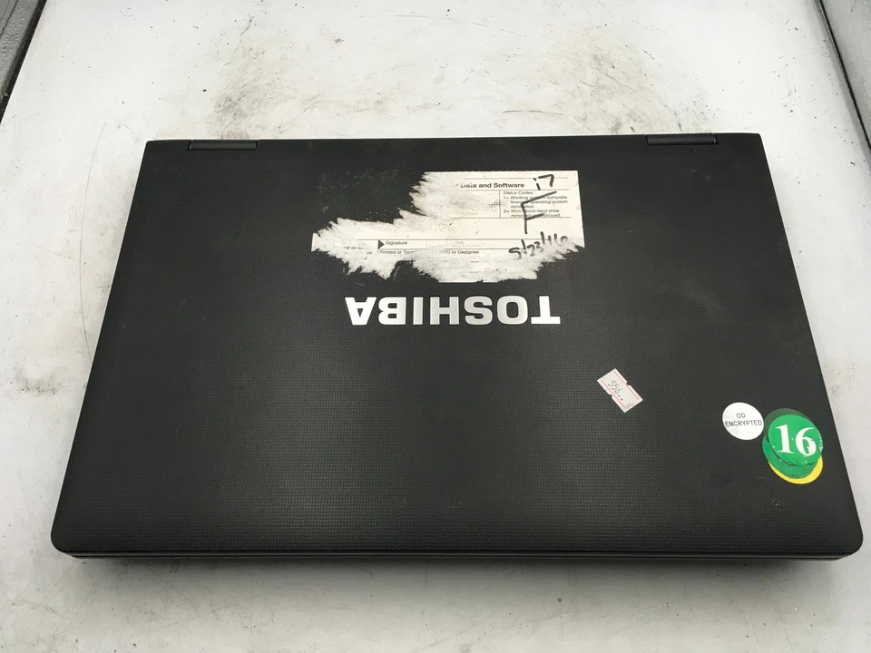 TOSHIBA TECRA A11 - FOR PARTS - INTEL CORE i7-620M - 4GB RAM - READ DESC - BB - Image 4 of 4