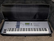 Yamaha Motif ES8 88-Key Synthesizer Workstation Keyboard for parts 