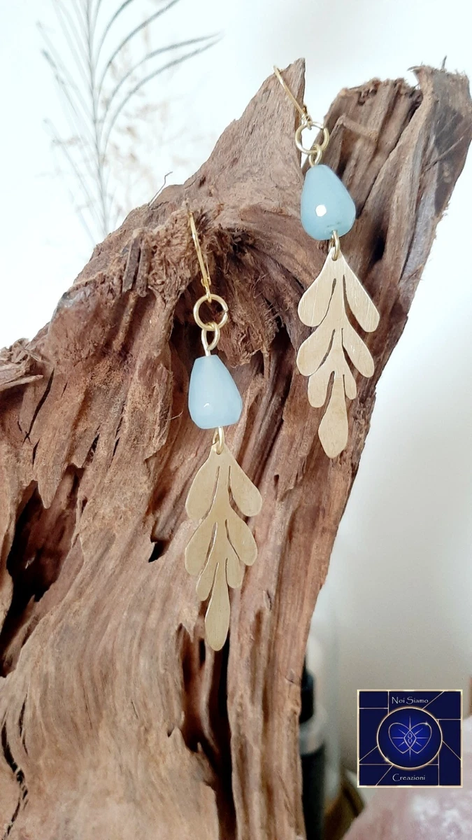 Boucles D'oreilles Pendantes En Laiton Avec Agate Blanche - Fermoir Monachella Couleur Or - Bijou Artisanal Neuf