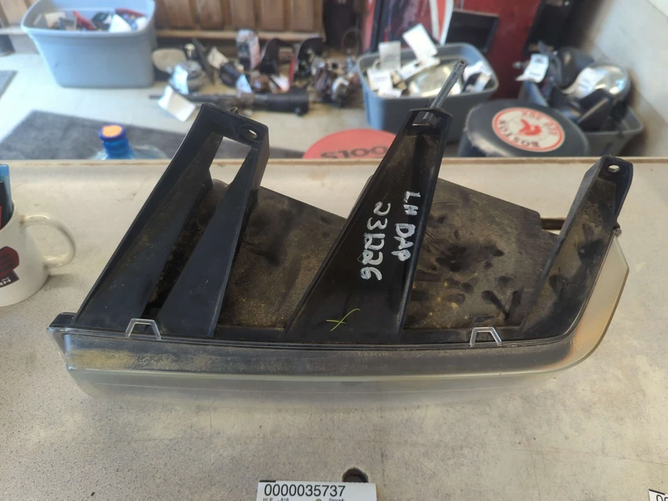 Conjunto de faros ISUZU I-370 PICKUP izquierda 07 08 LH LUZ NIEBLA Foto 3 de 3