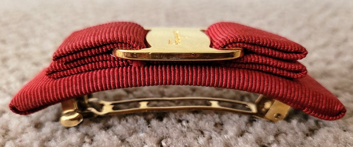 【送料&関税込】Ferragamo Bow Vara Hairclip Vara Bow hairclip - Women | Ferragamo