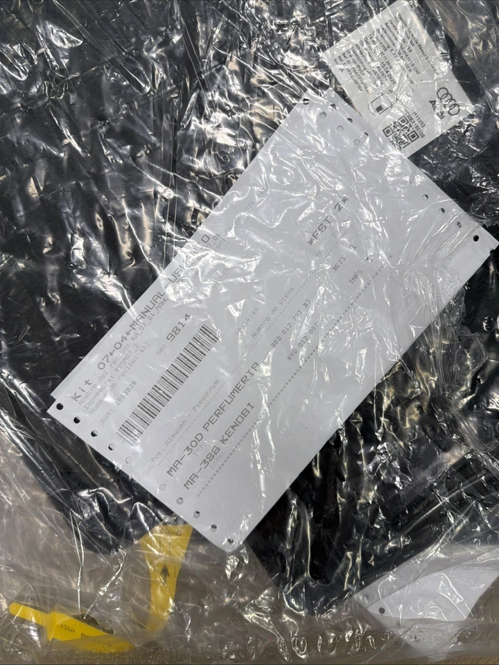 Полный комплект оригинальных черных напольных ковриков с ковровым покрытием для Audi Q5 SQ5 80B-863-691-A-QA5 2017-2019 годов выпуска - Изображение 2 из 3