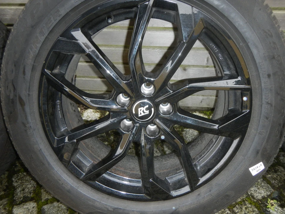 Winterreifen Skoda Enyaq 80x RC Alu je 2 x 235/55 R 19 101T und 255/50 R19 103T - Bild 3 von 4