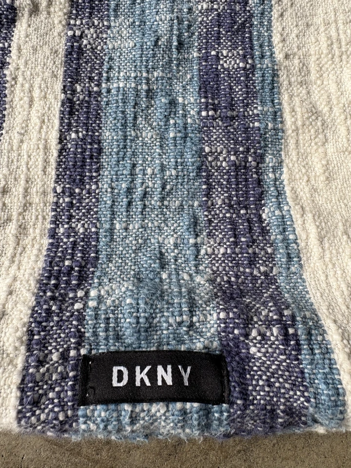 DKNY Funda Almohada Rayas Azul y Crema Algodón Texturizado 21 x 21" JUEGO 2 INDIA Foto 2 de 4