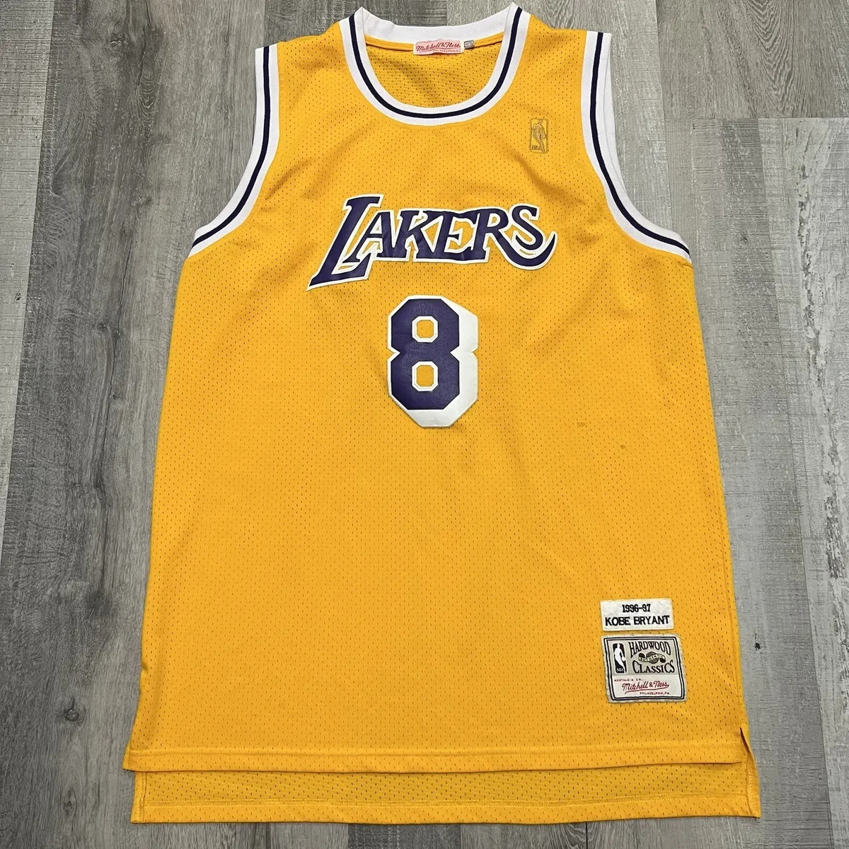 Los Angeles Lakers Kobe Bryant 1996 Home Authentic Jersey By Mitchell &  Ness - Light Gold - Mens