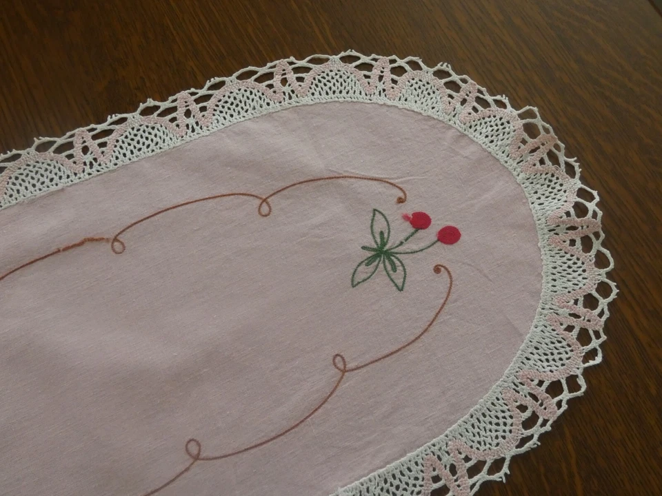 LINGE ANCIEN Napperon BRODERIE BRODE Cerise FAIT MAIN Ovale DENTELLE Rose Blanc - Photo 3/4