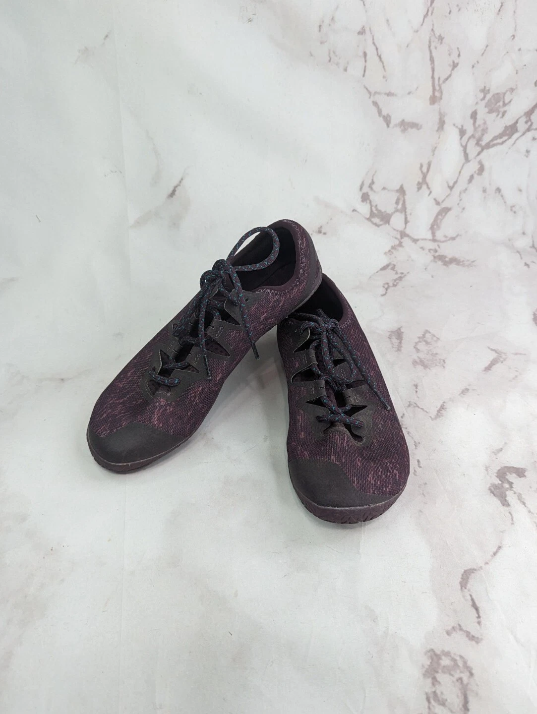 Merrell Womens 9.5 Vapor Glove 5 Shoes Burgundy Barefoot Hiking Trail Running