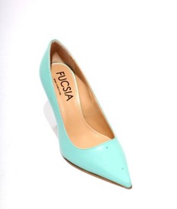 sachin and babi light blue dress What Color Shoes To Wear With Emerald Green Dress