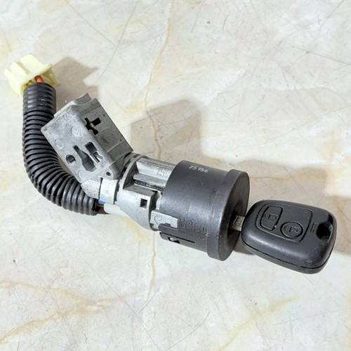 Zündschloss mit Schlüssel 73678312 Peugeot 107 MK1 2011
