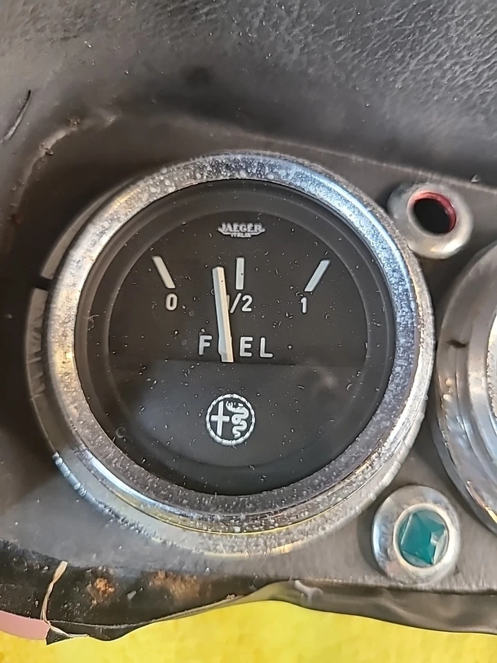 ALFA ROMEO 1976-84 SPIDER VELOCE TRIO Jaeger medidores combustible/agua templada/aceite para prensa Foto 2 de 4