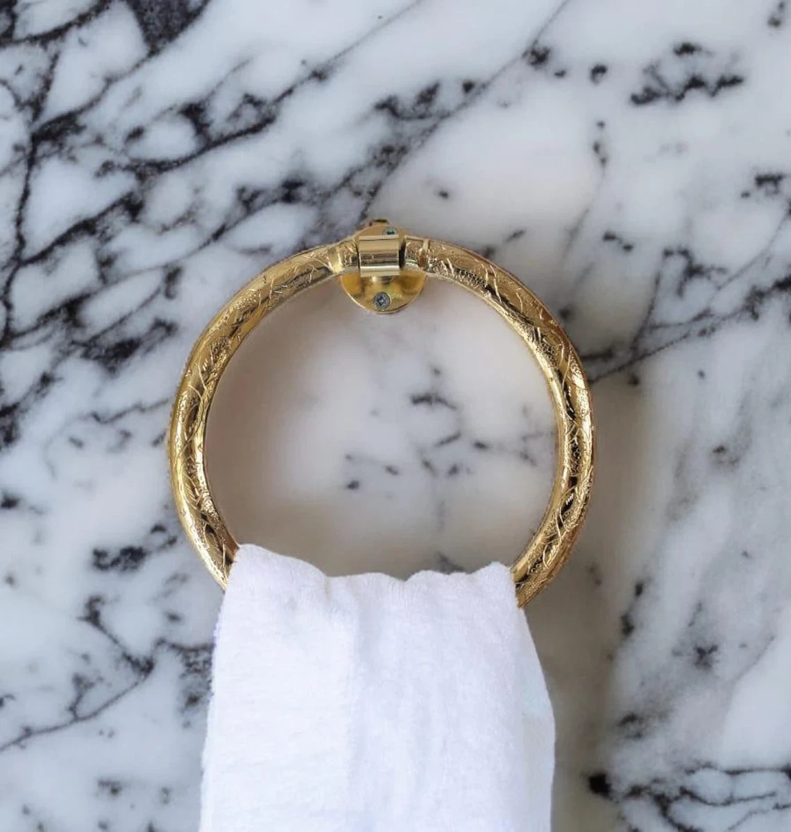 Ring Hand Etched Vintage Style Bathroom Hand Towel Hold