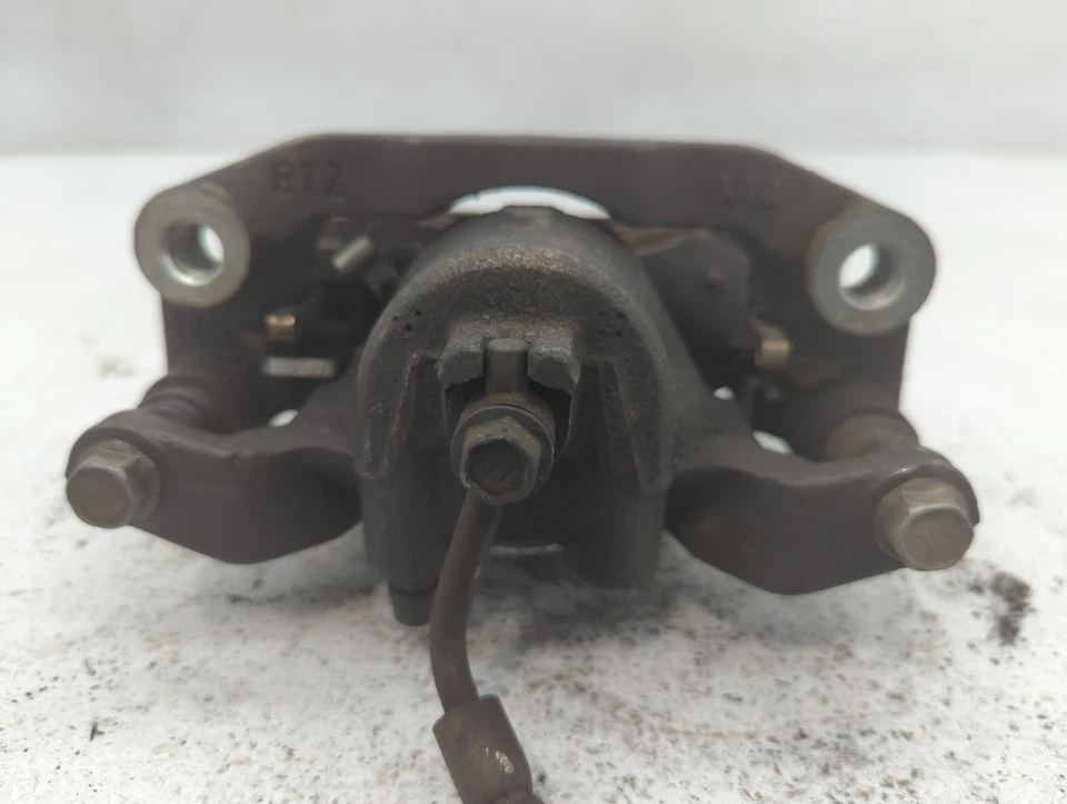 Pinza de freno derecho pasajero delantero Nissan Armada 2007-2022 CABO9 Foto 4 de 4