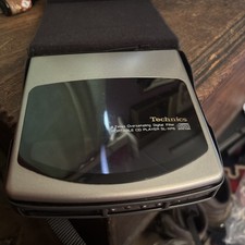 Technics SL-XP6 Portable Compact Disc Player1989 case & instructions. Excellent