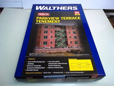 H0 Walthers Cornerstone  Parkview Terrace Tenement  Backgroundbuilding