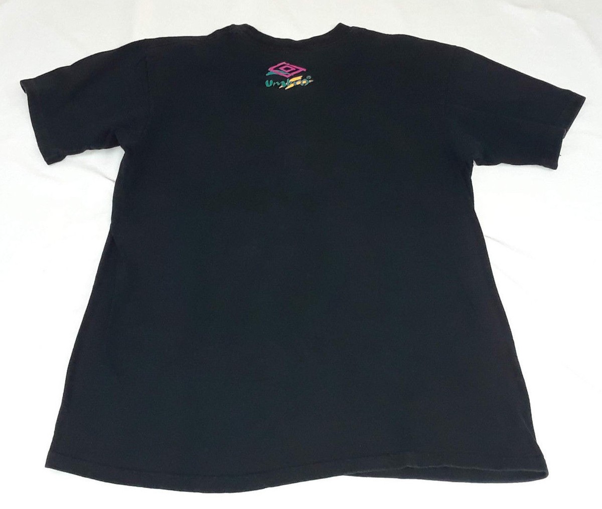 ウェア 90s Umbro vintage Black Football Shirt Vintage UMBRO T-shirt Jersey Black Big Logo Authentic
