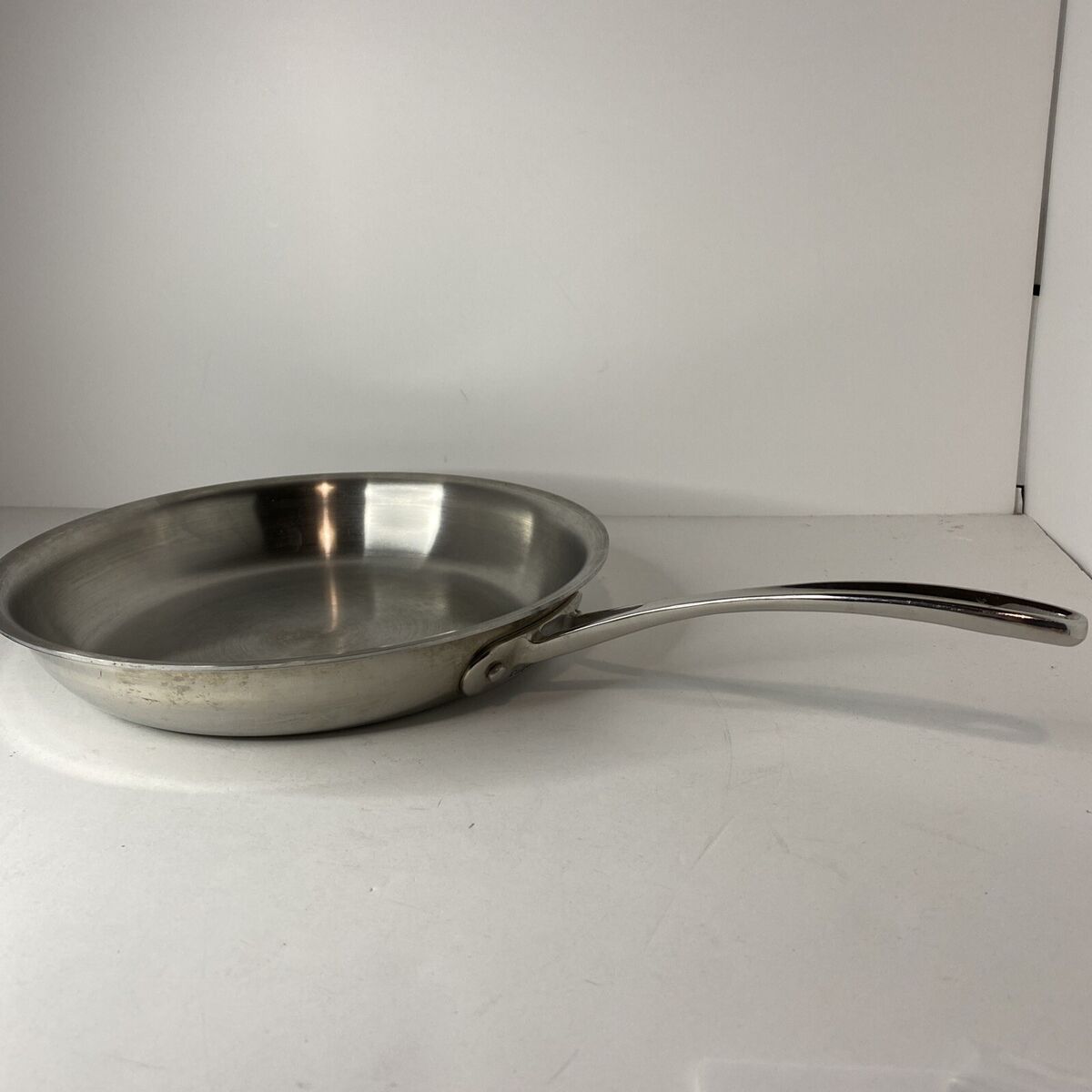 Simply Calphalon Stainless Steel 1390 10 inch Skillet Fry Saute Pan