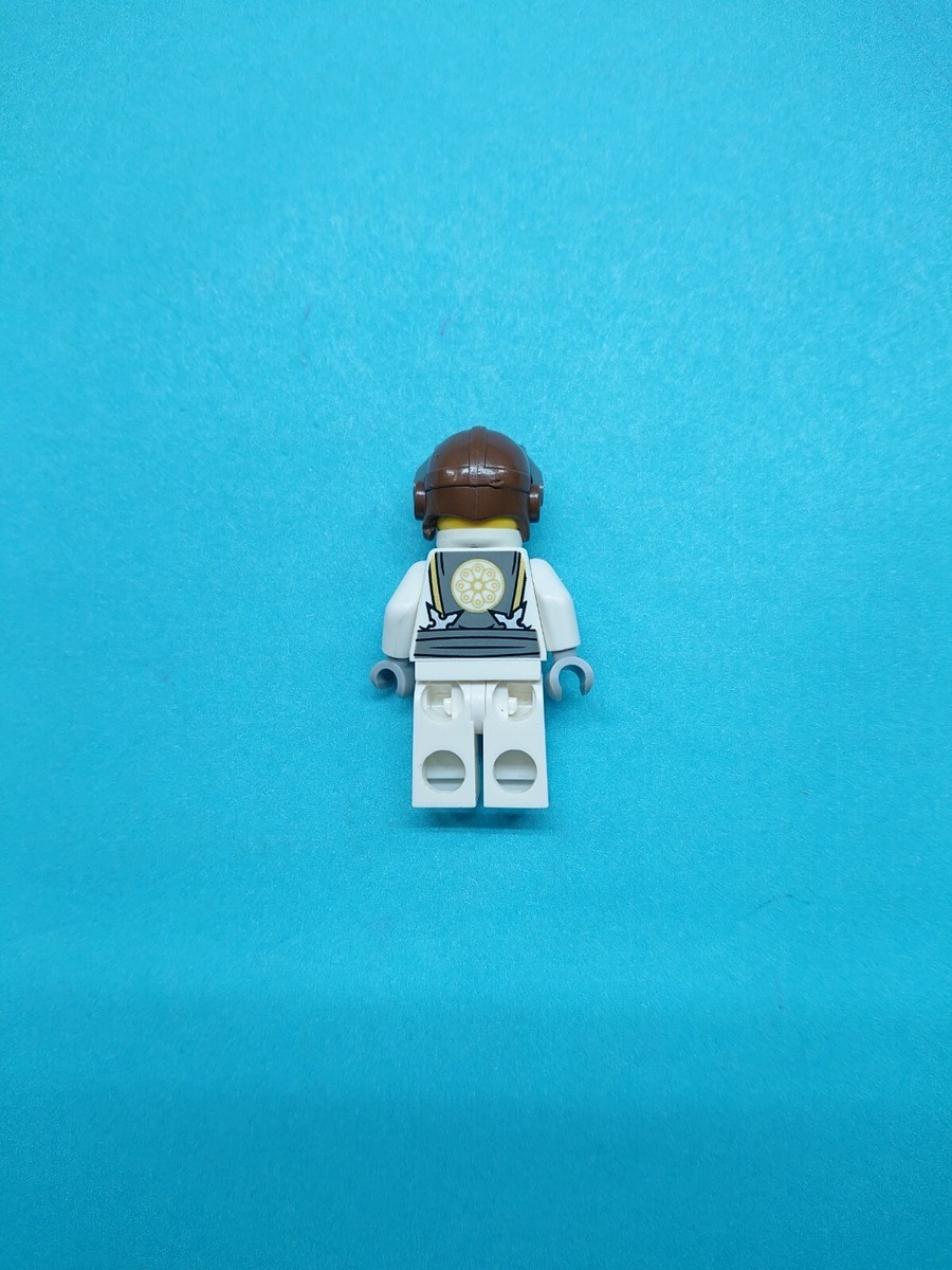 Lego Ninjago Minifigure Sensei Wu - Skybound w/ Beard and Cap