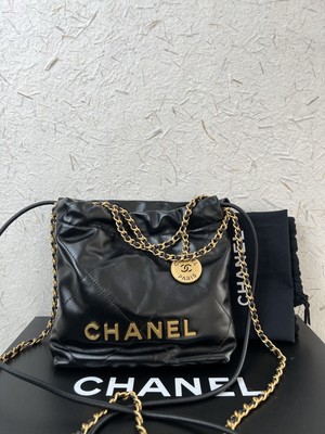 CHANEL 22 ミニブラック