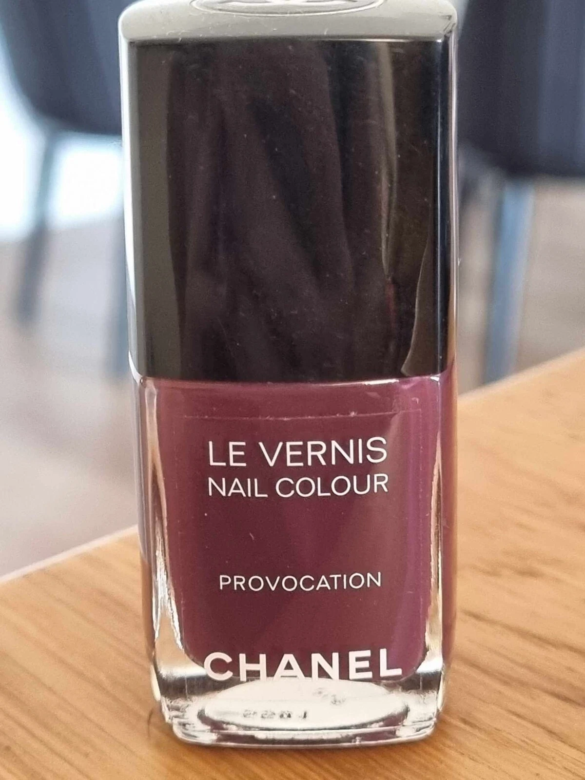 Chanel Le Vernis Nail Colour Provocation