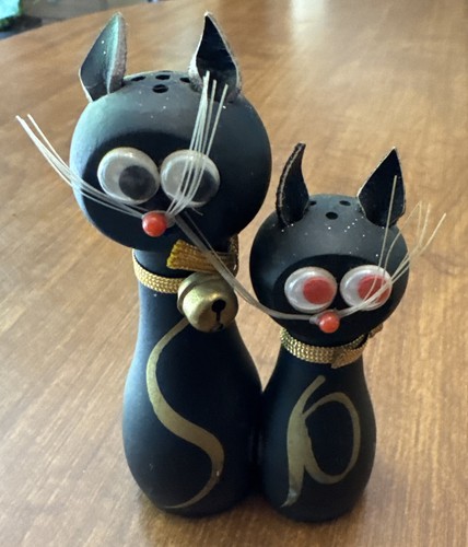 Vintage Enesco Black Cat Magnetic Salt Pepper Shakers Leather Ears Wooden Cats