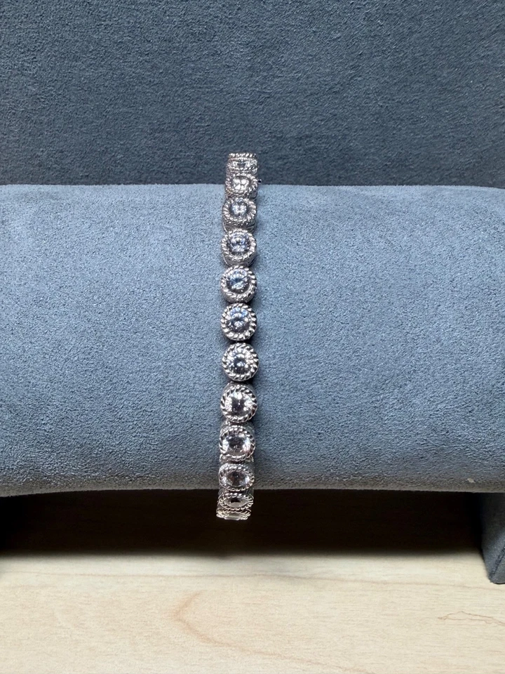 Теннисный браслет Judith Ripka Diamonique с фианитами серебро 925 пробы 7,25 дюйма - Изображение 3 из 4