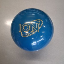 Storm Ion Pro Solid bowling ball 15 LB. new ball in the box #083