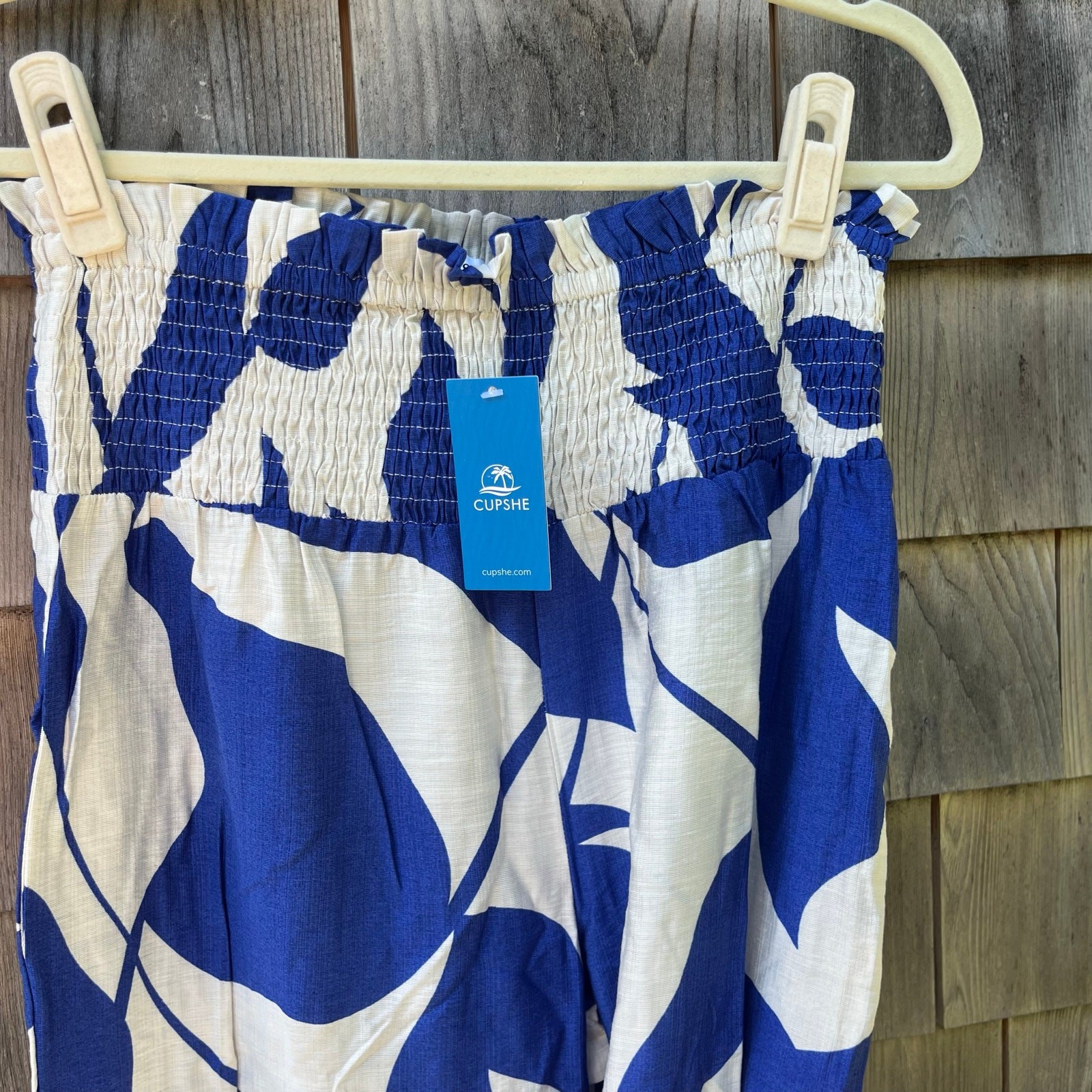 NWT CUPSHE Beachy Smocked Waist, Tapered Leg, Cover-Up Pants, Size M