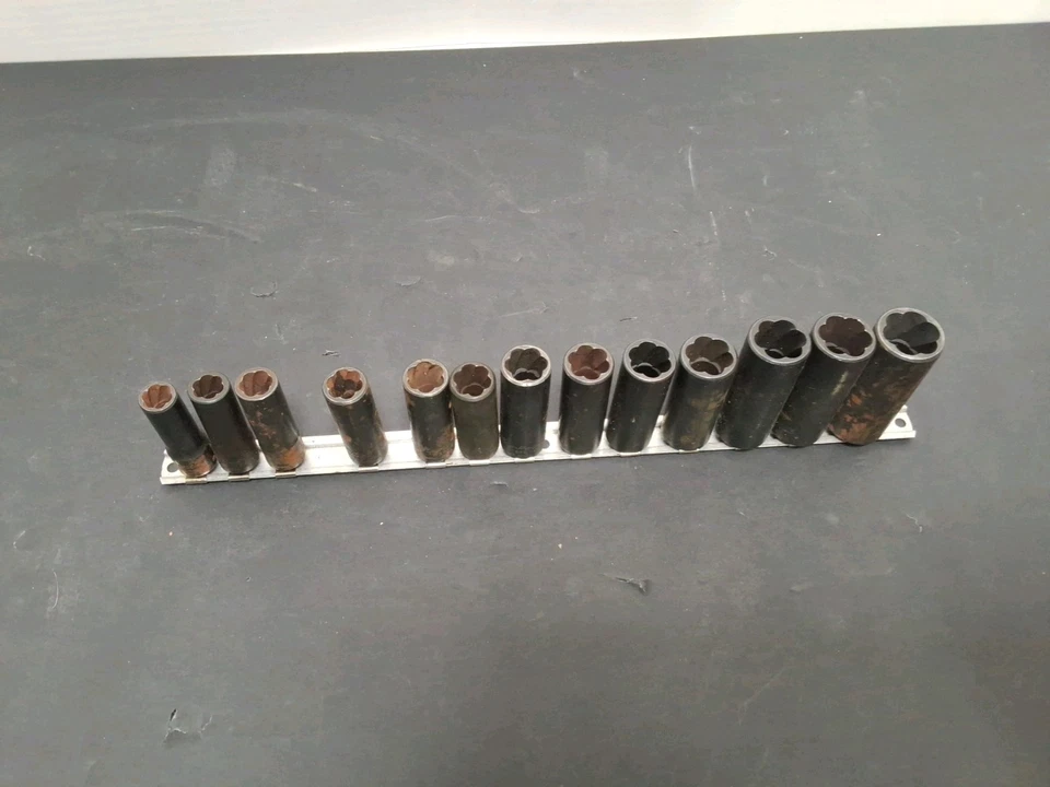 Blue-Point®  213TSFSYA  13 pc 3/8" Drive SAE/Metric Deep Twist Impact Socket Set - Image 2 of 4