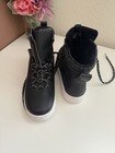Foto 6 di 9