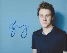 GEORGE MACKAY SIGNED AUTHENTIC 'CAPTAIN FANTASTIC' 8X10 PHOTO B w/COA ACTOR 