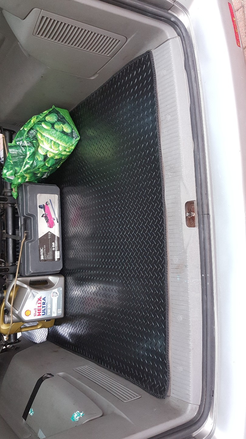 VW t6 Transporter T6 Shuttle Rubber Mats (15,16 17,18,19) LWB 3.5mm