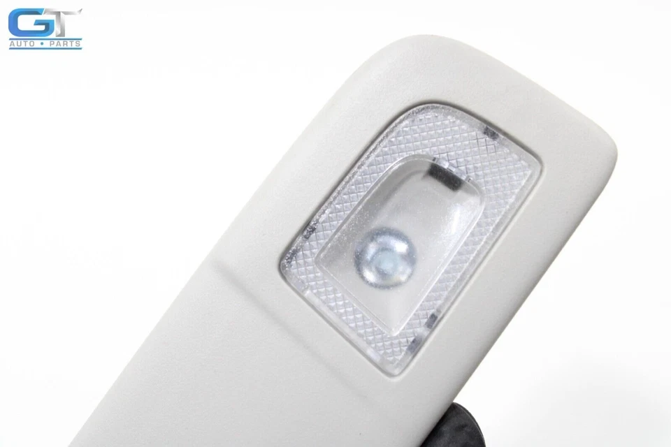 Chevrolet Traverse 2018-21 techo trasero interior luz cortesía lámpara OEM Foto 3 de 4