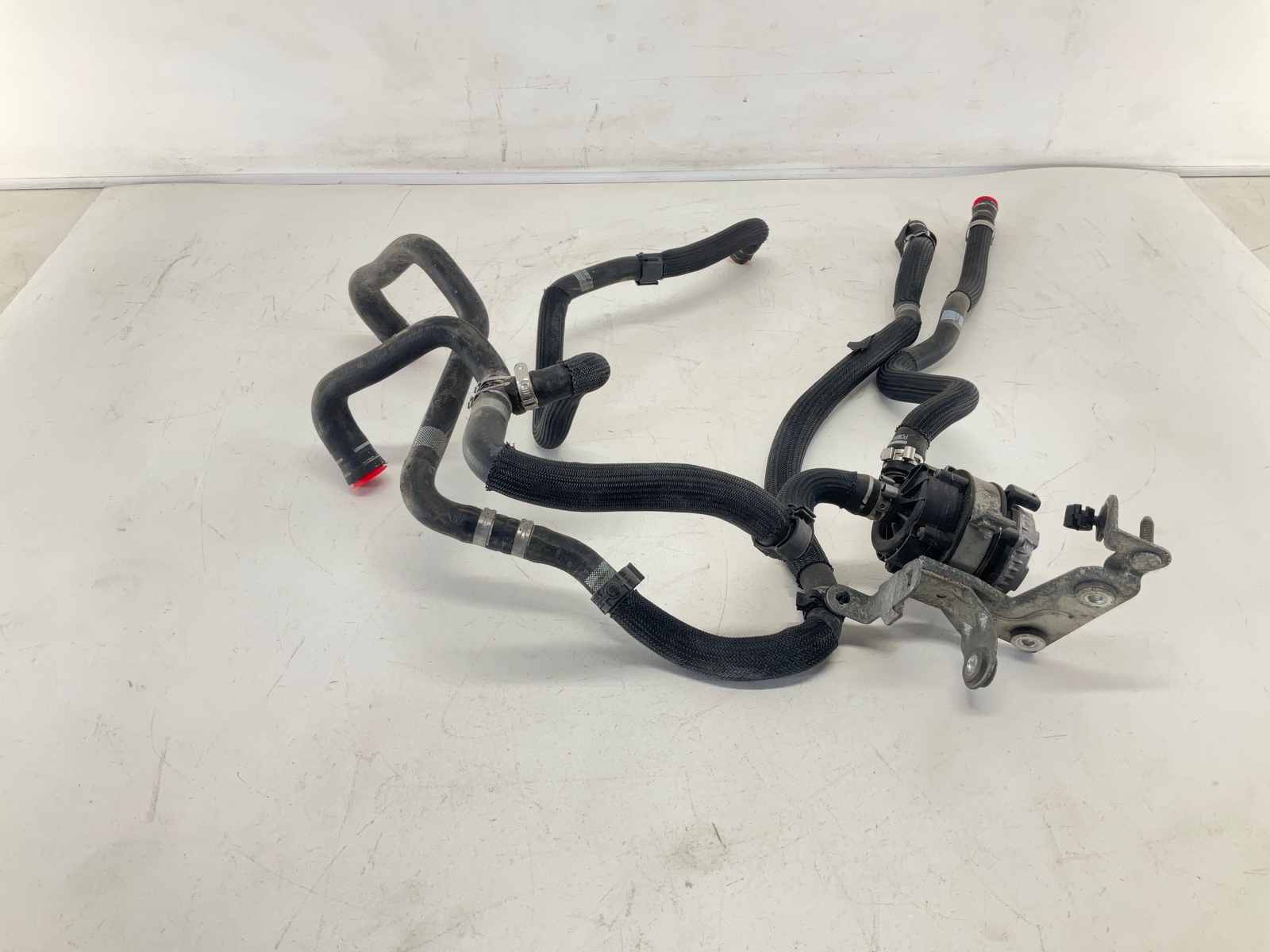 14-20 MASERATI Ghibli Secondary Auxiliary Electric Water Pump W/ Lines
