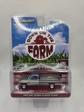 Greenlight Raw Metal Chase 1985 Gmc Sierra Classic K2500 Blue Roof Greenlight Raw Metal Chase 1985 Gmc Sierra Classic K2500 Blue Roof