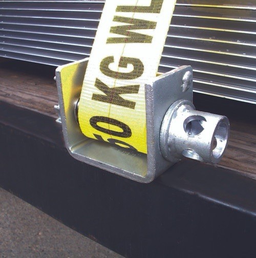 Ancra 49716-10 Standard Outward Off-Set 4 3/4 Inch Stake Pocket Porta Winch 4.75