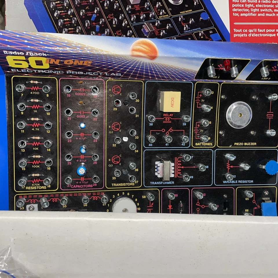 Radio Shack Science Fair 60 In One Electronic Project Lab Bonus Item For Free - Image 4 of 4