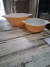 Set of 2 Vintage 1970s Pyrex Butterfly Gold Nesting Mixing Bowls