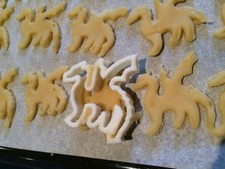 Dragon Cookie Pastry Biscuit Cutter Icing Fondant Baking Clay Kitchen Game Of