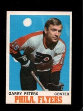 1970-71 O-PEE-CHEE #196 GARRY PETERS EXMT FLYERS *X76896