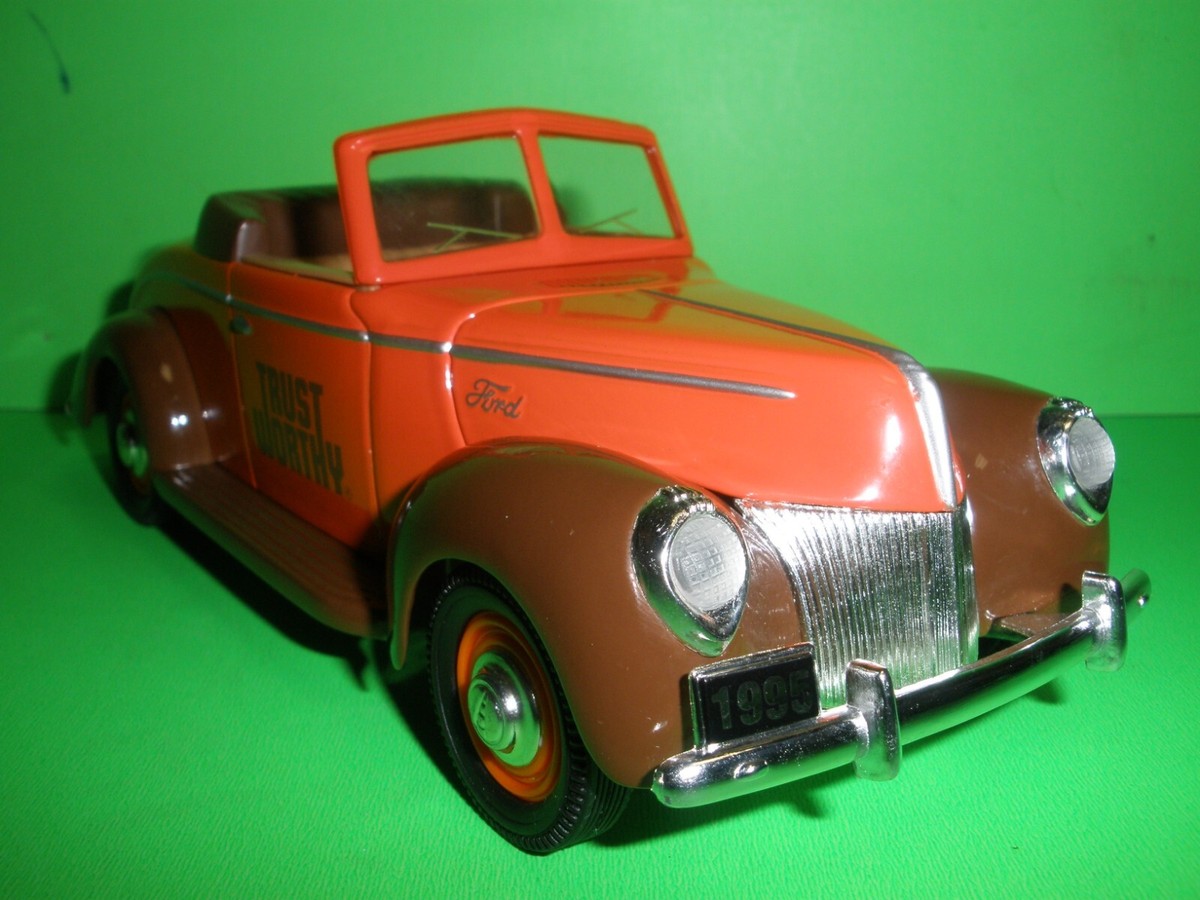 Vin-Antique 「UFO84 Ver.2」 TRUSTWORTHY HARDWARE 1940 FORD CONVERTIBLE LIBERTY CLASSICS