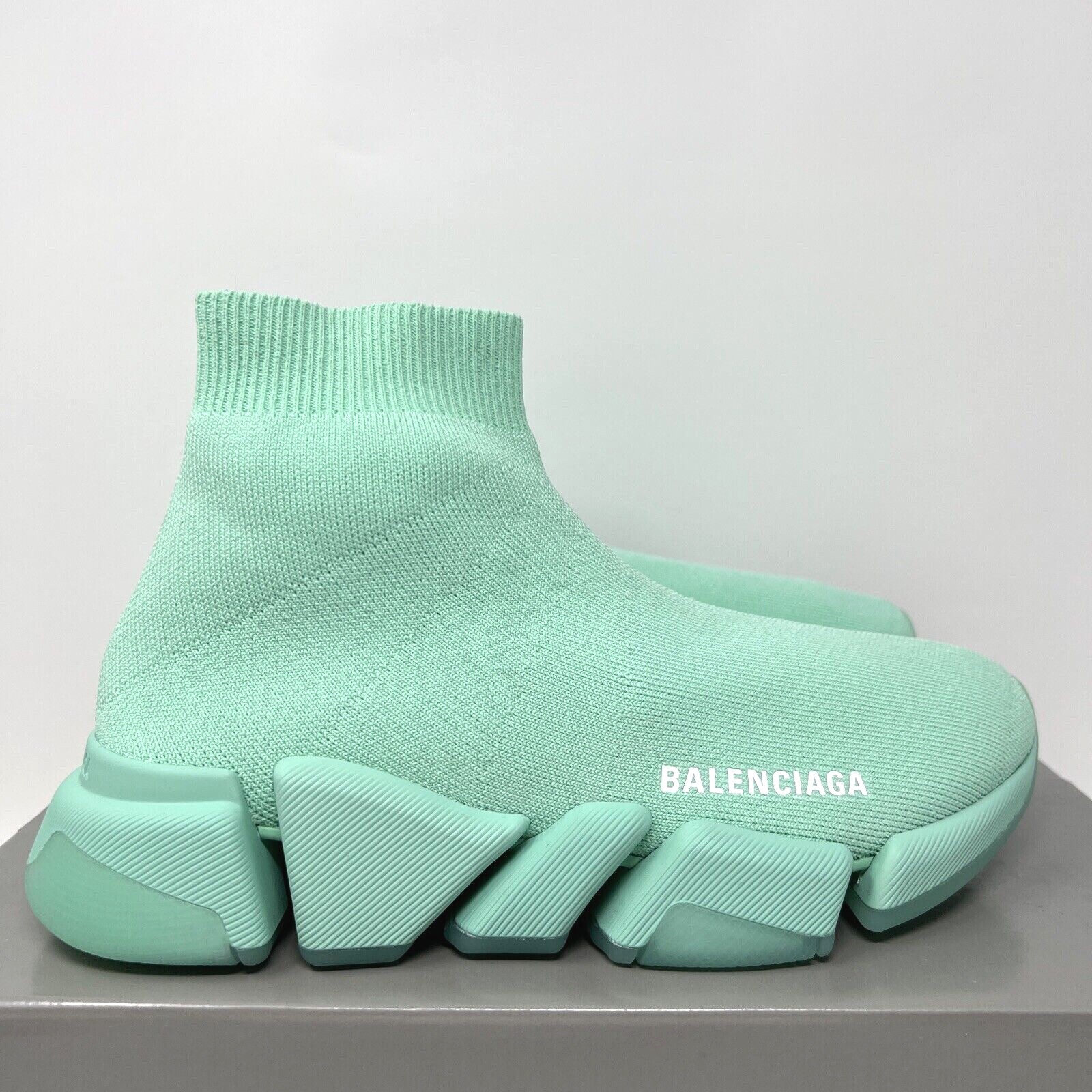how do balenciaga socks fit