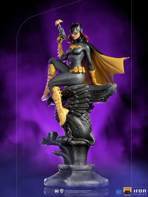 DC Comics 1:10 Art Scale Batgirl Statue - Batman Iron Studios
