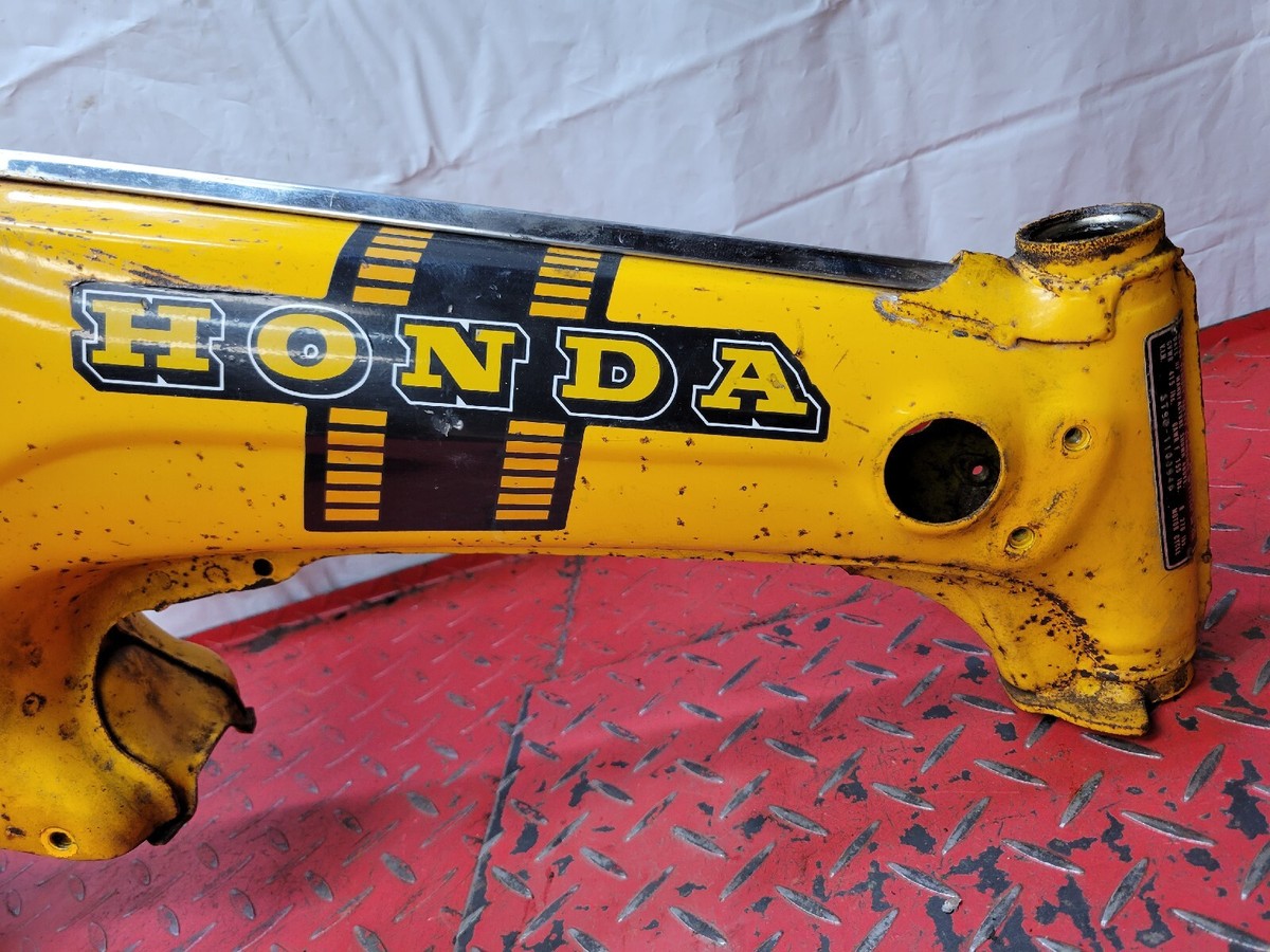【堀】CAREERING FRAME T 701 YELLOW - 1974 Honda ST90 Frame | OE